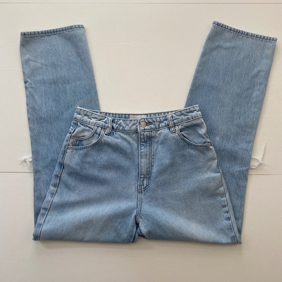 ROLLA's High Rise Straight G-day Mate Distressed Light wash Size 28 - Picture 6 of 15